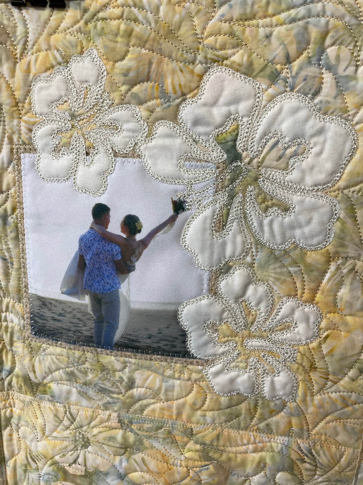 Hibiscus Quartet Pattern - It's time to Scrap-Block!