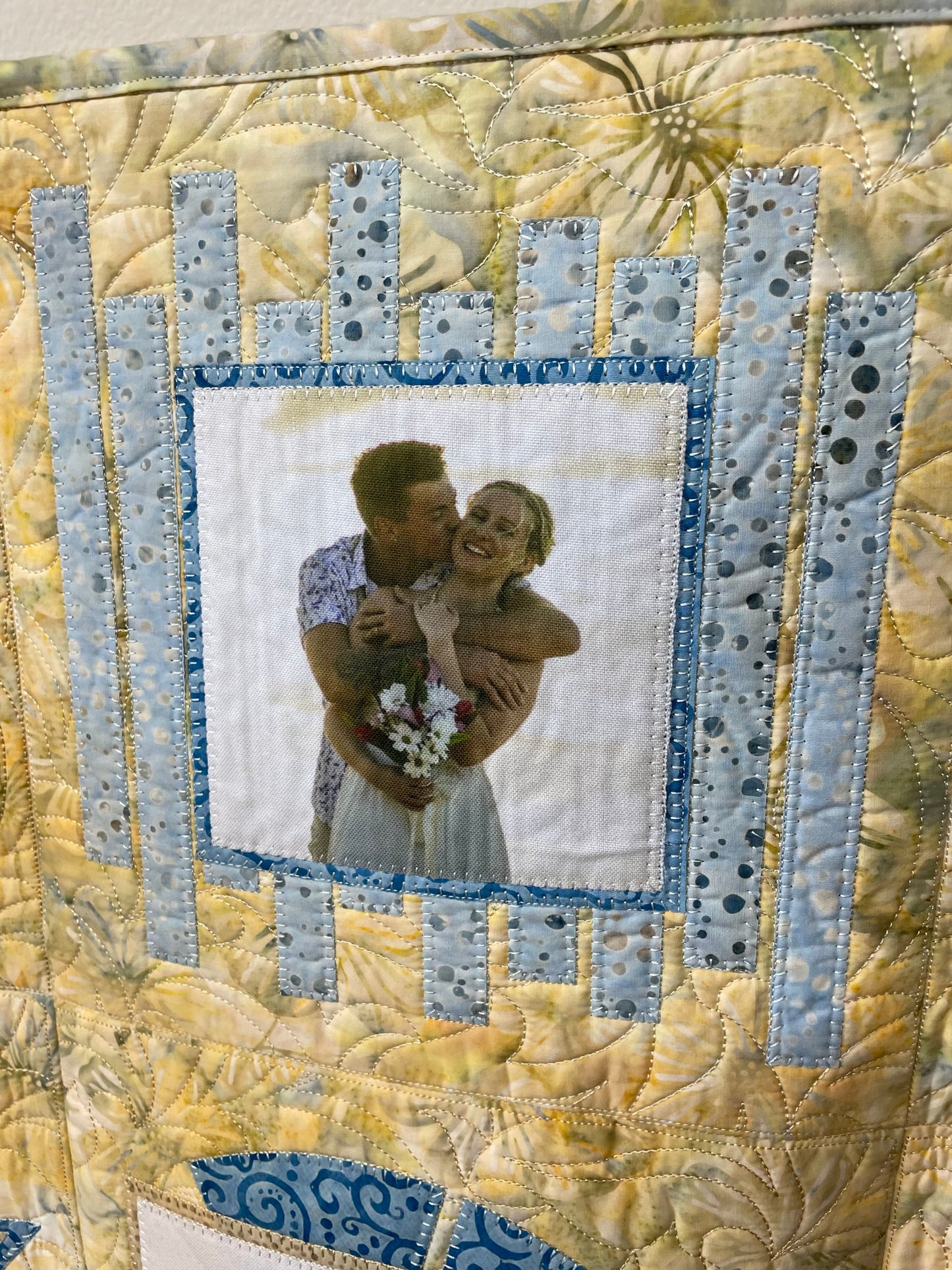 Hibiscus Quartet Pattern - It's time to Scrap-Block!