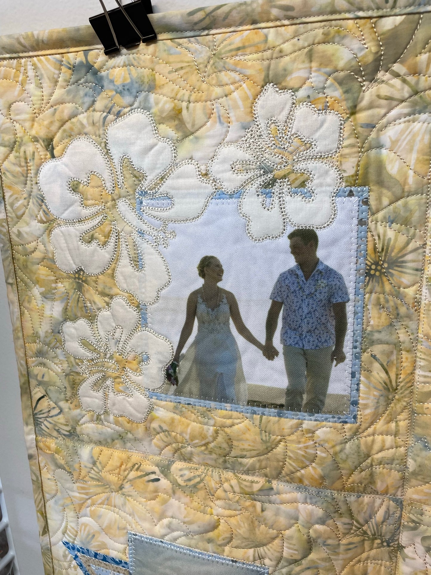 Hibiscus Quartet Pattern - It's time to Scrap-Block!