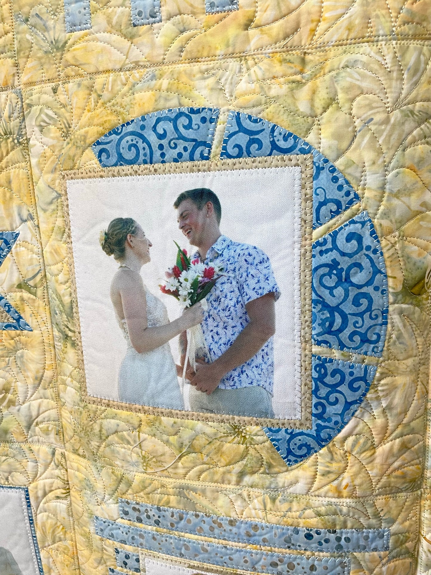 Hibiscus Quartet Pattern - It's time to Scrap-Block!