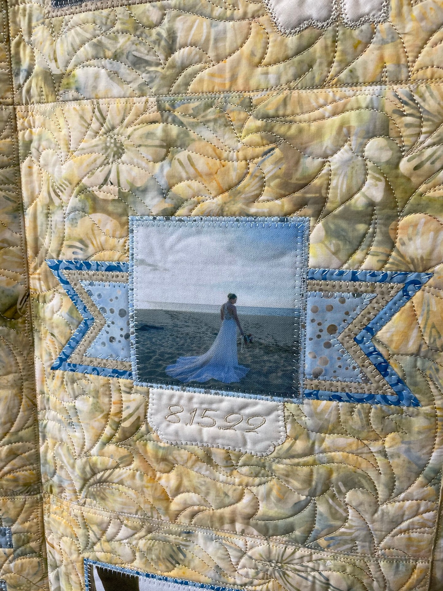 Hibiscus Quartet Pattern - It's time to Scrap-Block!